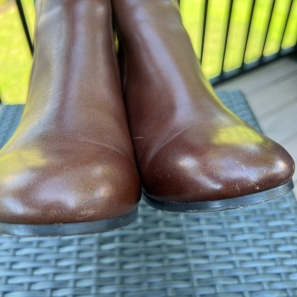 Coach women’s Tavi Brown leather round toe chunky heel booty shoes size 9.5 - Picture 8 of 16